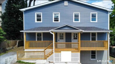 Building Photo - 36 2nd Ave