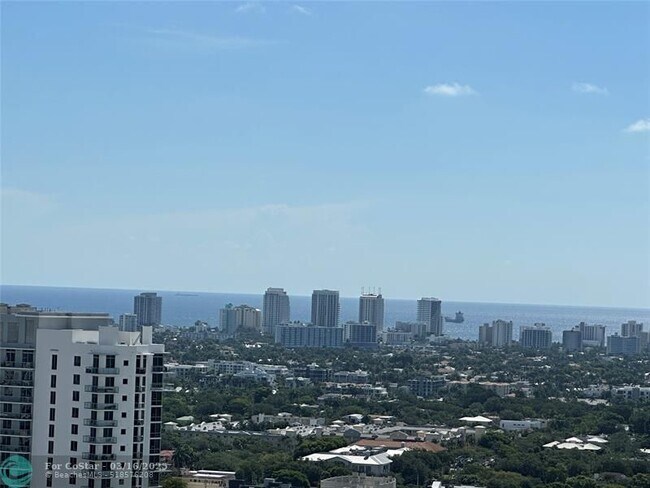 Foto del edificio - 350 SE 2nd St