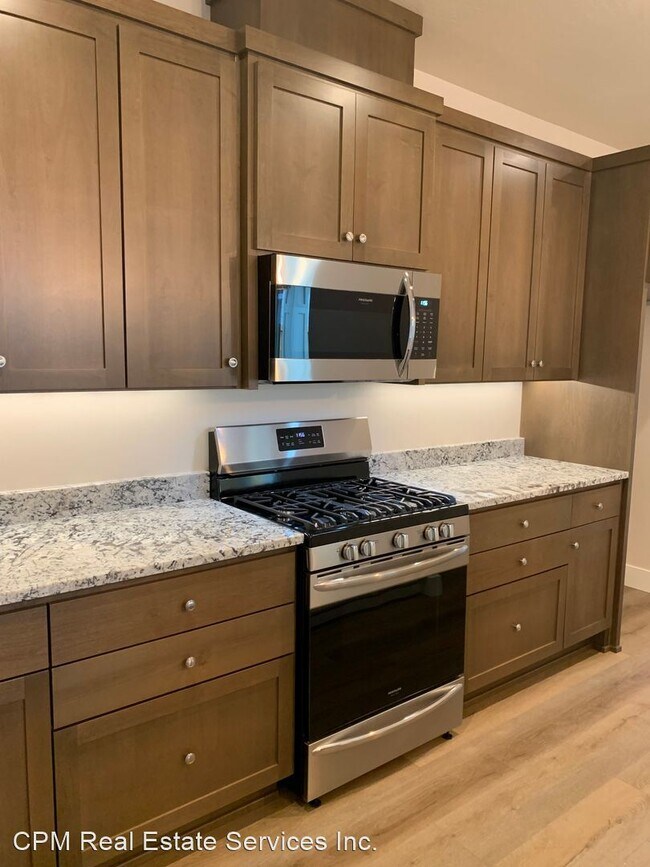 Building Photo - 3 br, 2 bath House - 363 Cheney Loop