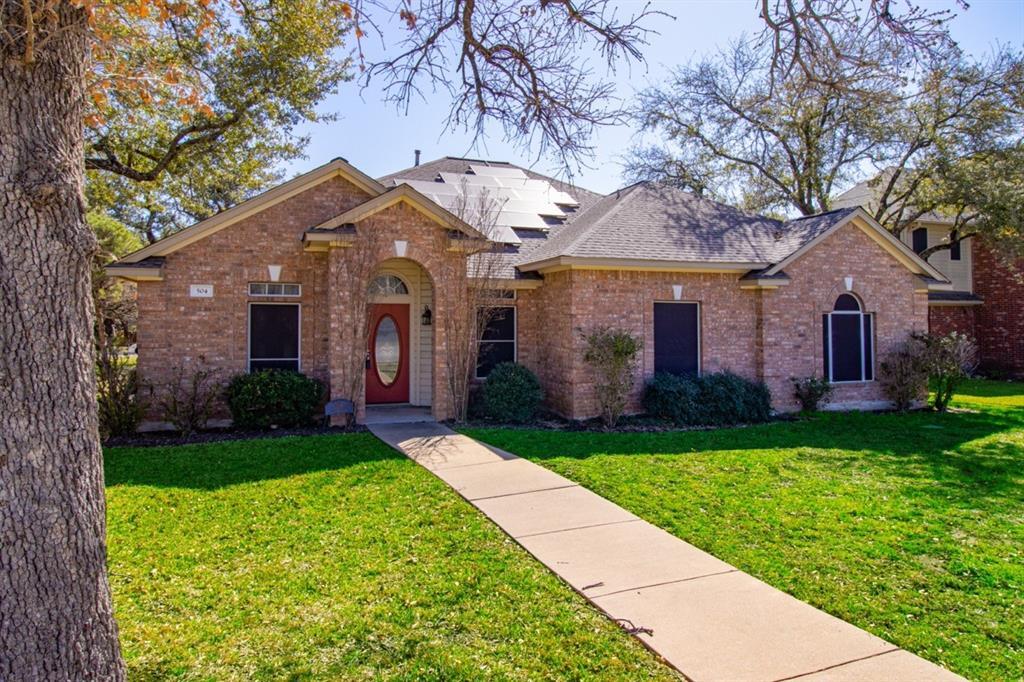 Foto principal - 504 Oakwood Blvd
