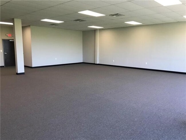 Building Photo - 2130 Peachtree Pkwy