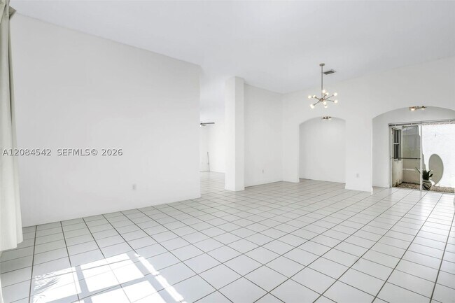 Foto del edificio - 13230 NW 8th Terrace