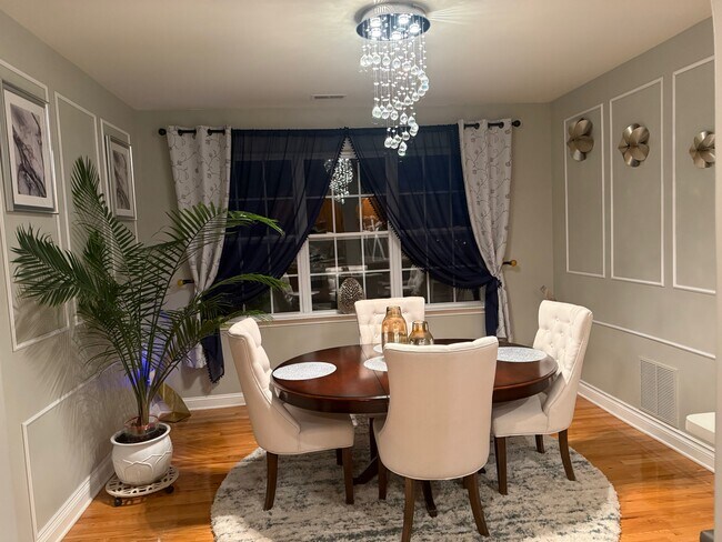 Building Photo - 278 Windmill Ct