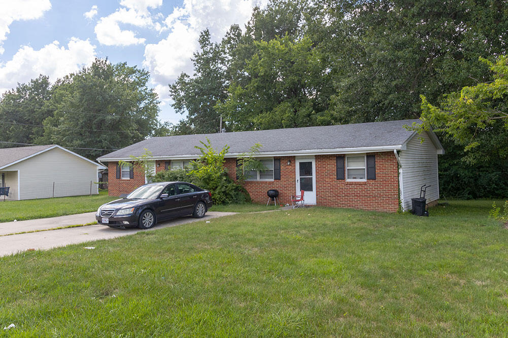 Building Photo - 1407 N Golf Blvd