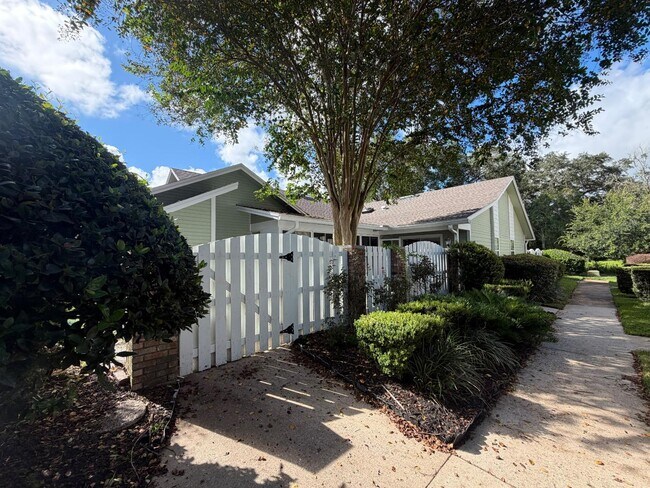 Foto del edificio - 3438 NW 104th Way