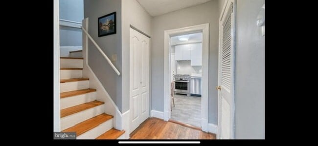 Building Photo - 1816 Rosedale St NE