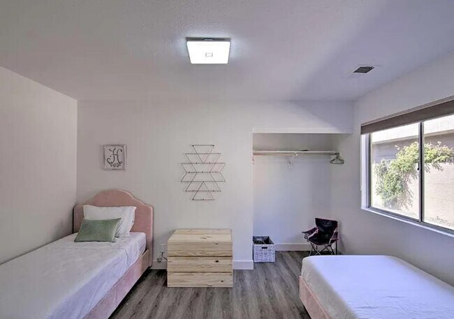 Foto del edificio - 54 Hilton Head Dr