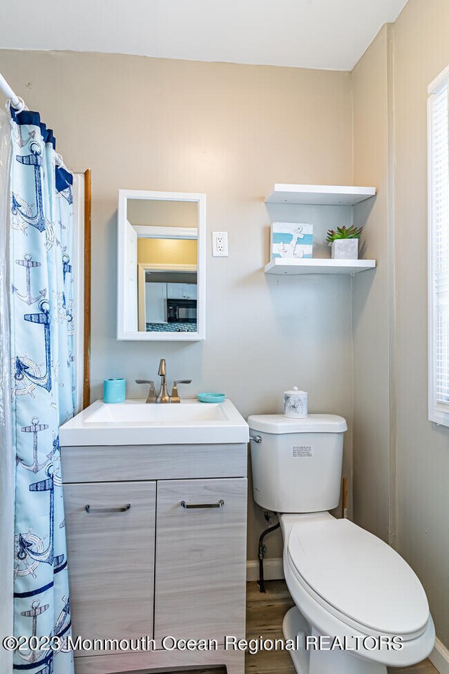 30 Farragut Ave, Seaside Park, NJ 08752 Townhome Rentals in Seaside