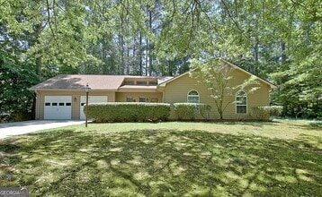 Building Photo - 102 Brookwood Path