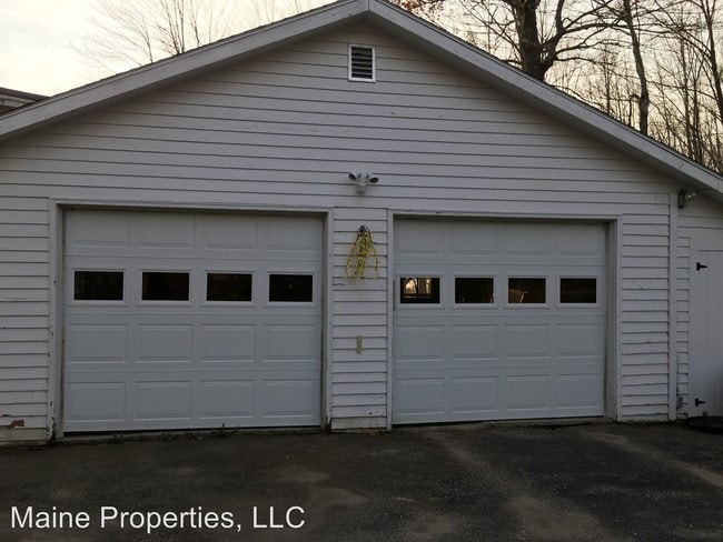 Building Photo - 2 br, 2 bath House - 1 Bonny Eagle Pond Road