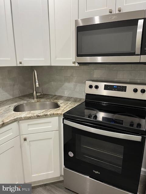 Foto del edificio - 448 E Walnut Ln