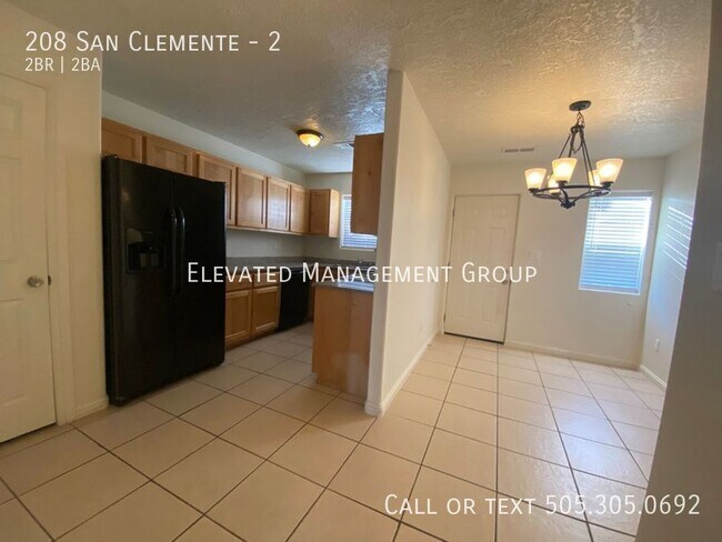 Foto del edificio - 208 San Clemente Ave