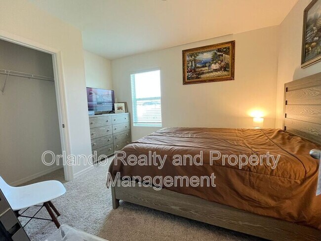 Foto del edificio - 1342 Winter Gray Cir