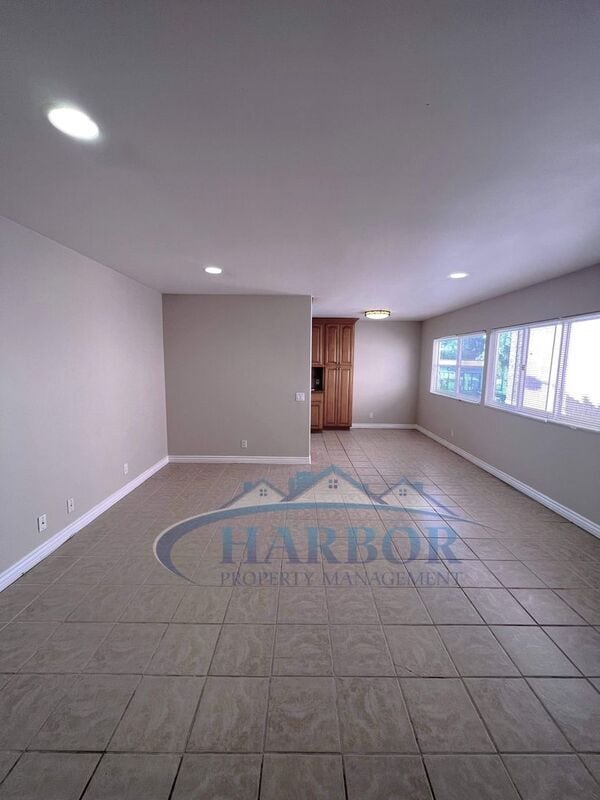 Foto del edificio - 1020-1024 S. Gaffey Street