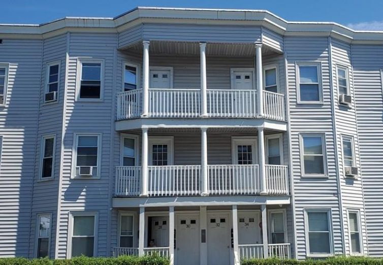 28 Laighton St, Lynn, MA 01902 Apartments in Lynn, MA