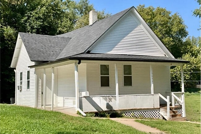 Photo - 3 bed 1 bath House