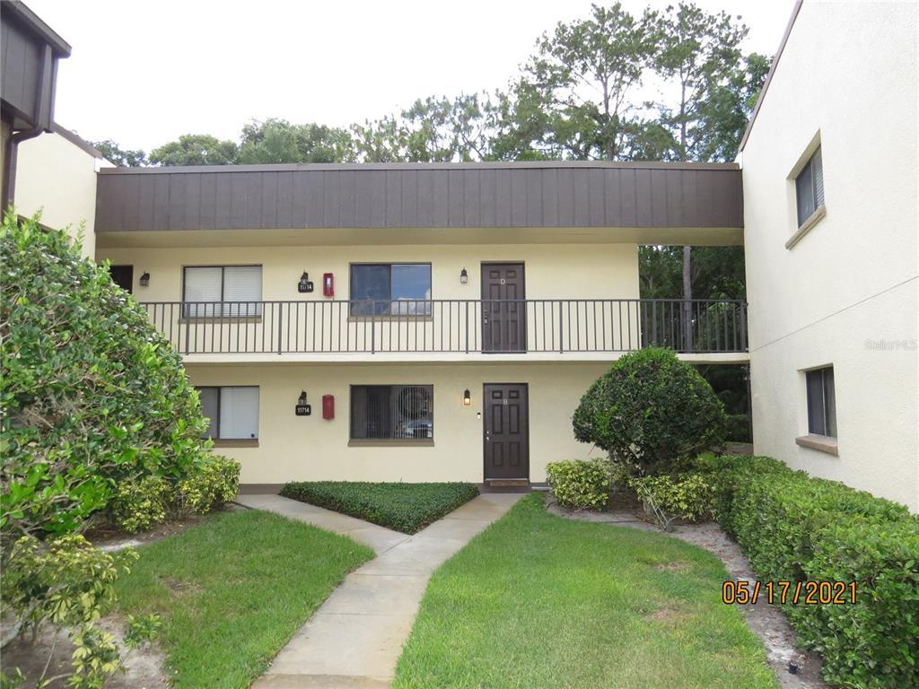 11714 Raintree Lake Ln Unit D, Temple Terrace, FL 33617 Condo for