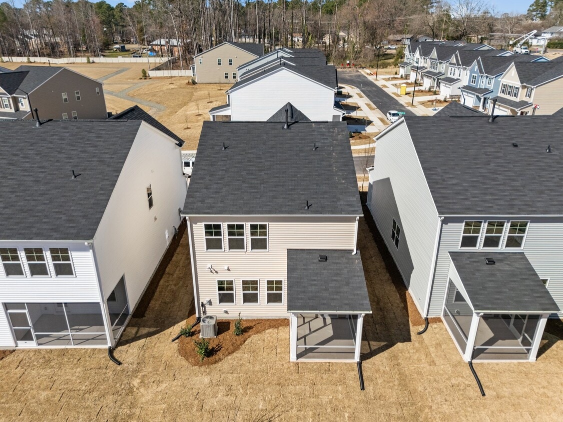 Foto principal - 1105 Rosefinch Dr