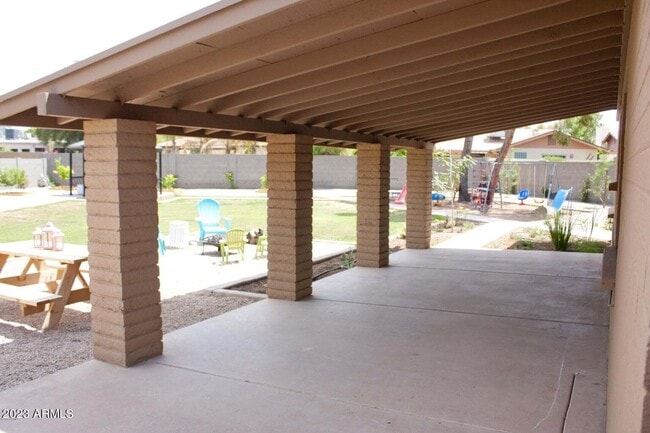 Building Photo - 1761 S Henkel Cir