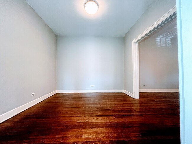 Building Photo - 2907 N Elmendorf St