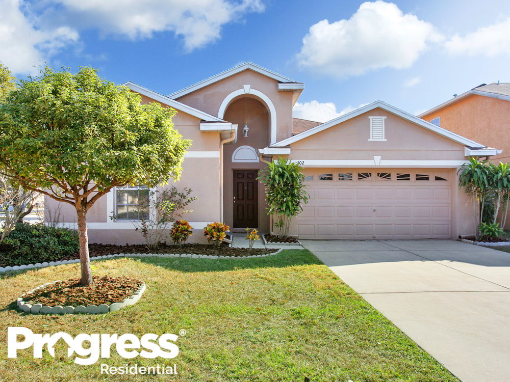 Primary Photo - 702 Star Pointe Dr