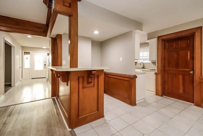 Foto del edificio - 4207 Harrow Hill Ct