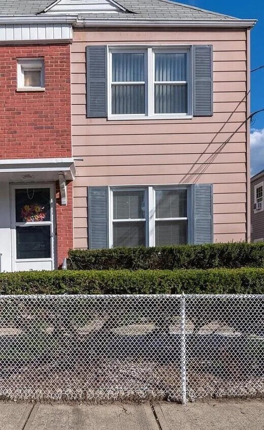 Foto principal - 30 Kelly Pkwy