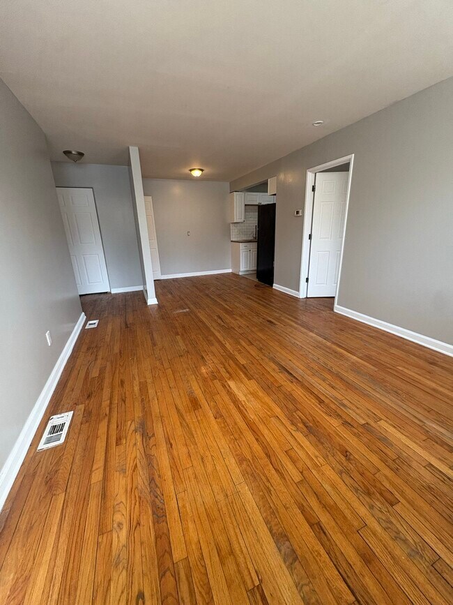 Foto del edificio - Lahser Manor