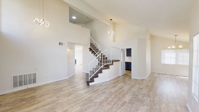 Building Photo - 1045 Willmont Way