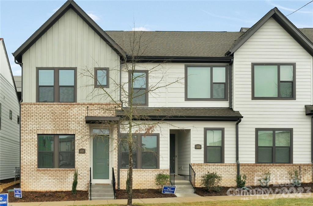 Foto principal - 6327 Southgrove St