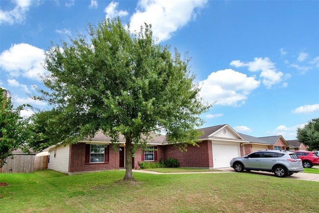 Building Photo - 7926 Brook Trail Cir