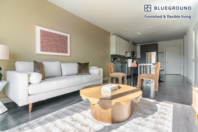 Building Photo - 3929 Landmark Ct