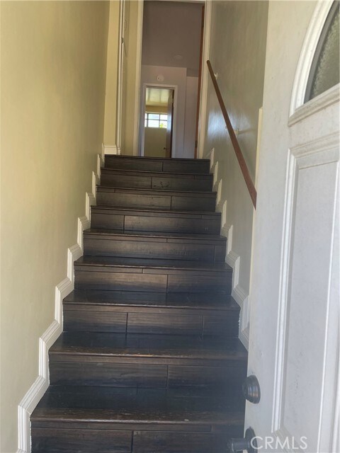 Foto del edificio - 518 Geneva Ave