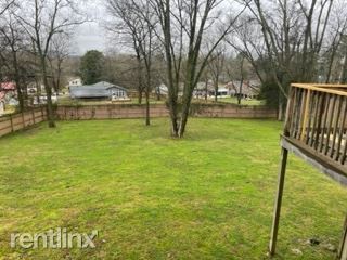 Building Photo - 2 br, 2 bath House - 405 Oakwood Drive