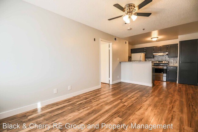 Foto del edificio - 1 br, 1 bath House - 1361 E University Ave...