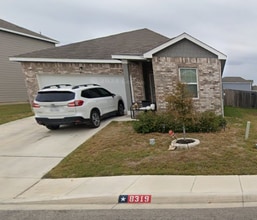 Building Photo - 8319 Falcon Meadow Dr