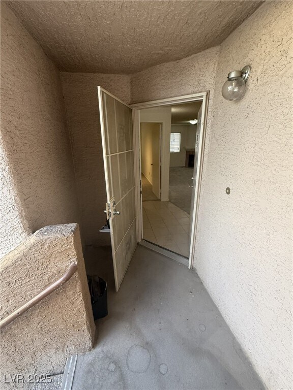 Building Photo - 6857 Tamarus St