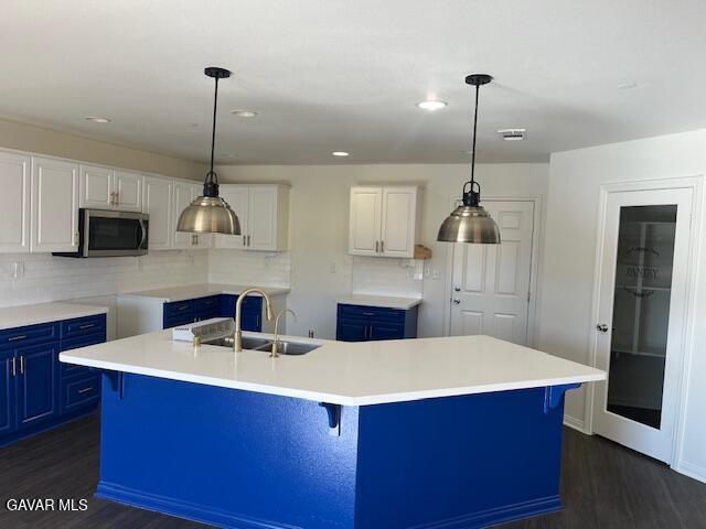 Building Photo - 37518 Henna Ln