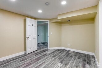 Building Photo - 15054 E Dartmouth Ave