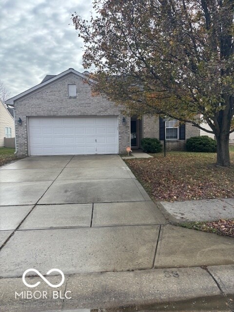 Building Photo - 15550 Outside Trail