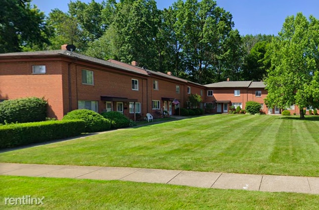Primary Photo - 2 br, 1.5 bath Townhome - 1686 Ridgewick Dr