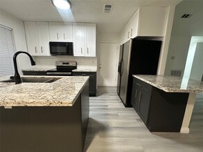 Building Photo - 5726 Yorkgate Dr