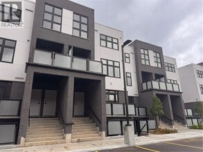 Building Photo - 31 Mill St