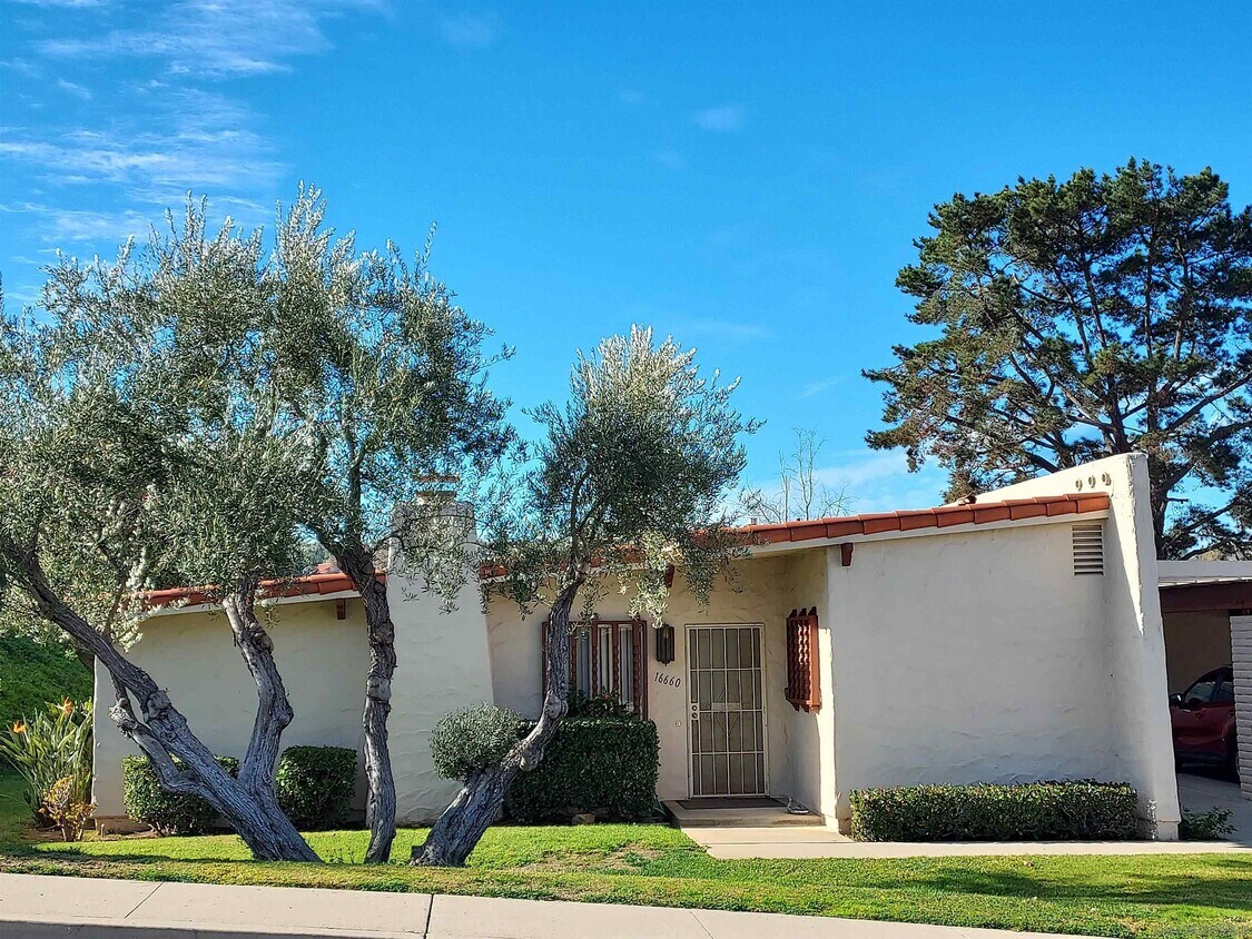Primary Photo - 16660 Roca Dr