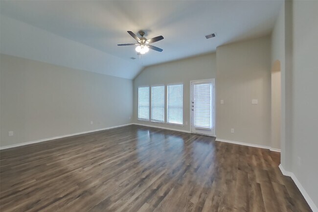 Building Photo - 1058 Pleasant Bend