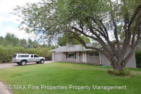 Building Photo - 3 br, 1.5 bath House - 515 Beal Road