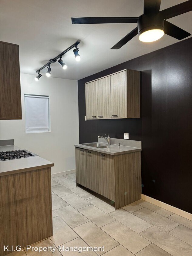 Foto principal - Studio, 1 bath Apartment - 7444 Haskell 74...