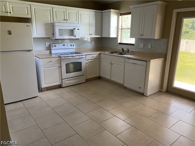 Foto del edificio - 5212 3rd St W