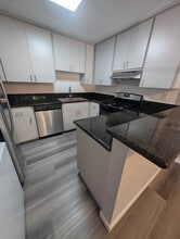 Building Photo - Piedmont