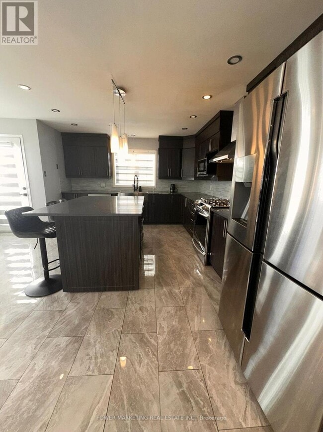 Photo du bâtiment - 1511 Rumford Dr